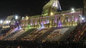 Dev Deepawali 2023: वाराणसी में पर्यटकों ने तोड़ा रिकॉर्ड, 12 लाख से ज्यादा लोग काशी पहुंचे