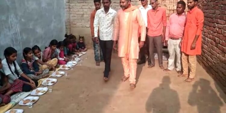 Sitapur: धूमधाम के साथ मनाया गया श्री खाटू श्याम जी का जन्मदिन