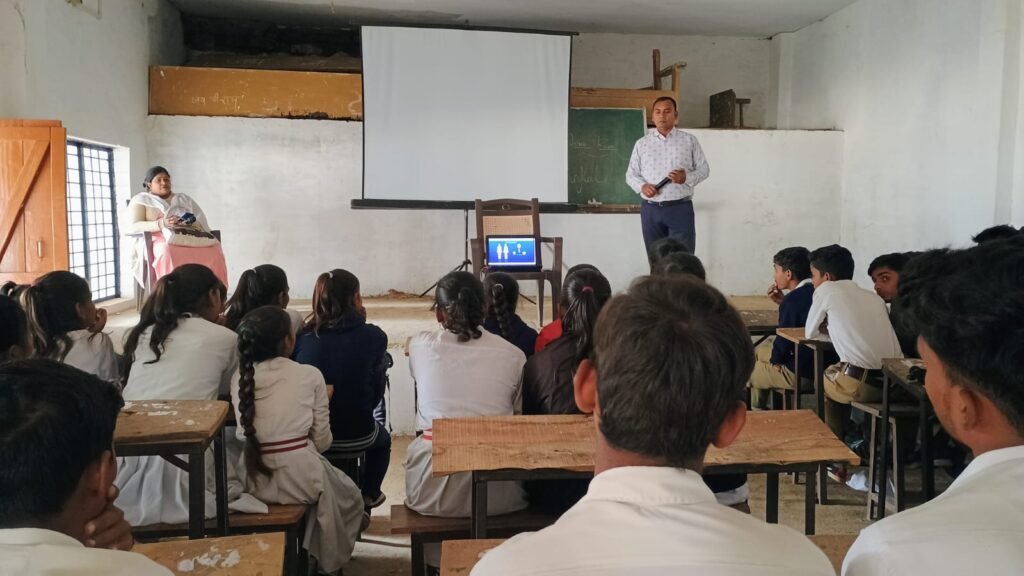 Prayagraj News: रामनगर में एचआईवी और सिफलिस जागरूकता कार्यक्रम 3 WhatsApp Image 2023 12 13 at 09.28.29