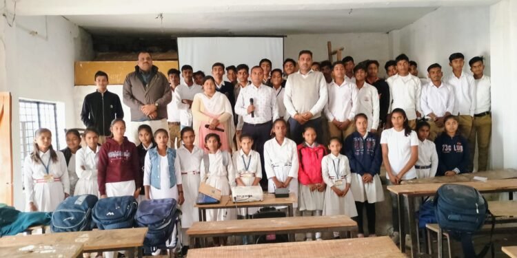 Prayagraj News: रामनगर में एचआईवी और सिफलिस जागरूकता कार्यक्रम 1 Prayagraj News: रामनगर में एचआईवी और सिफलिस जागरूकता कार्यक्रम