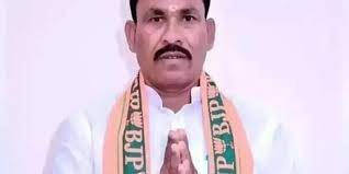 UP News : बीजेपी विधायक राम दुलार की सदस्यता रद्द ,जारी की गई अधिसूचना....... 3 image 480