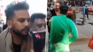Elvish Yadav Viral Video : एल्विश यादव के साथ अब वैष्णो देवी में हुआ नया कांड, भीड़ ने की खूब पिटाई ,वीडियो वायरल 2 image 487