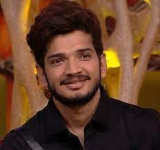 Bigg Boss 17: मुनव्वर फारुकी ने मुस्लिम धर्म का मजाक उड़ाया, सोशल मीडिया पर यूजर्स ने किया ट्रोल 2 image 543