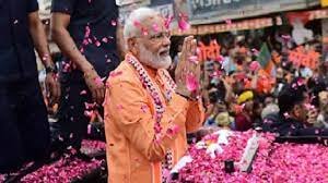 PM Modi Ayodhya Visit: राम पथ पर 40 मंच, 1400 से ज्यादा कलाकार तैयार, पीएम मोदी के स्वागत के लिए सजी अयोध्या 2 image 673