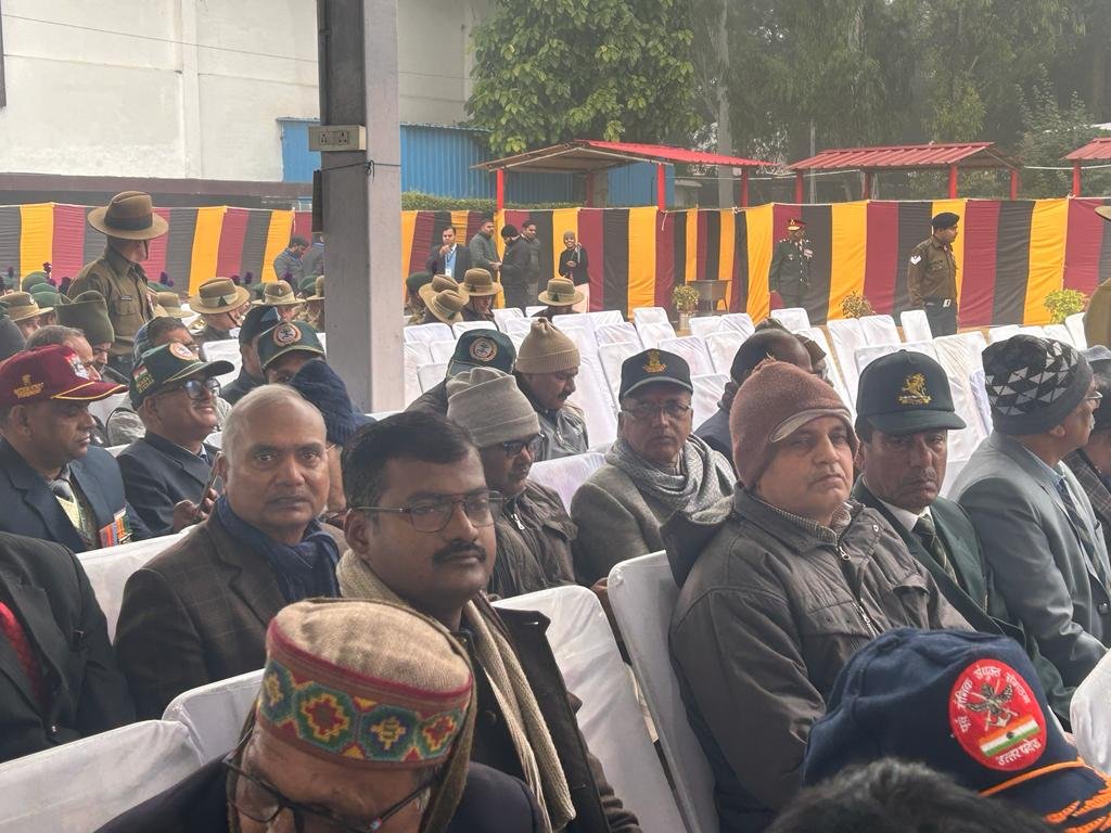 Lucknow News : 8वें वेटेरंस दिवस पर उत्तर प्रदेश के उप मुख्यमंत्री, मुख्य सचिव और डीएम लखनऊ ने दिया सम्मान 3 WhatsApp Image 2024 01 14 at 12.03.37 1