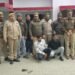 Uttar pradesh: एटा में दो अंतर्जनपदीय वाहन चोर गिरफ्तार, 15 चोरी की मोटरसाइकिल बरामद