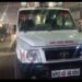 Raebareli: रायबरेली में दोहरा मापदंड: आम नागरिकों को चालान, मजिस्ट्रेट की गाड़ी बीच रोड पर खड़ी