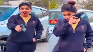 Mainpuri News : ‘जिस दिन चाहेंगे गोली चलवा देंगे’, हाथ में पिस्टल लहराते अशवी यादव का वीडियो वायरल 3 image 252