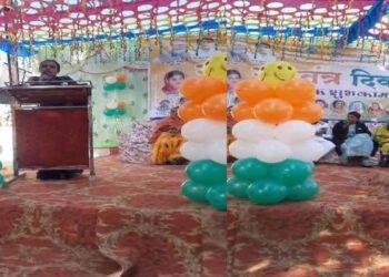 Madhya Pradesh: मंच पर ही भिड़े अध्यक्ष और पार्षद! अध्यक्ष के विकास कार्यो की मंच से खोली पोल