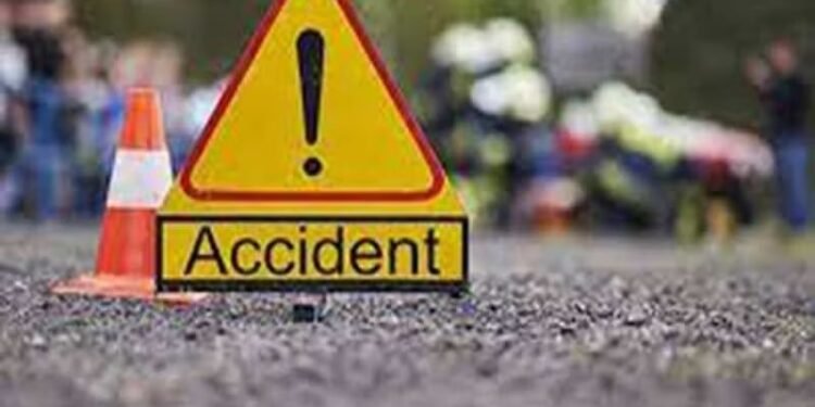 Road Accident: बड़ा हादसा! रोडवेज बस और ट्रैक्टर-ट्रॉली में जोरदार भिड़ंत
