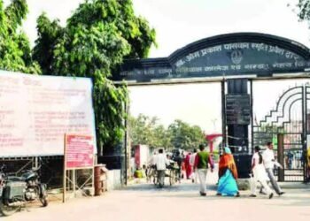 Gorakhpur News : मरीज माफिया ने राहुल गांधी के इधर से आलू डालो, उधर से सोना निकलेगा बयान को हकीकत में बदला, जानिए पूरा मामला