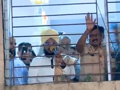 Maulana Salman Arrested: भड़काऊ भाषण देने वाले मौलाना सलमान अजहरी को गुजरात पुलिस ने किया गिरफ्तार