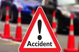 Ballia Road Accident : दर्दनाक सड़क हादसा ,ट्रैक्टर और बाइक में जोरदार टक्कर, चार लोगों की दर्दनाक मौत 1 image 301