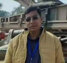 Jhansi News : रेलवेकर्मी को नहीं मिला न्याय, पत्नी बोली: अगर न्याय नहीं मिला तो कर लूंगी आत्महत्या,जानिए पूरा मामला