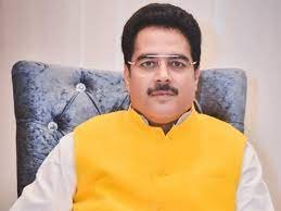 Amethi News : जानिए कौन है सपा विधायक राकेश प्रताप सिंह ? फिर लगाई रामलला की प्रोफाइल फोटो ... 2 image 467