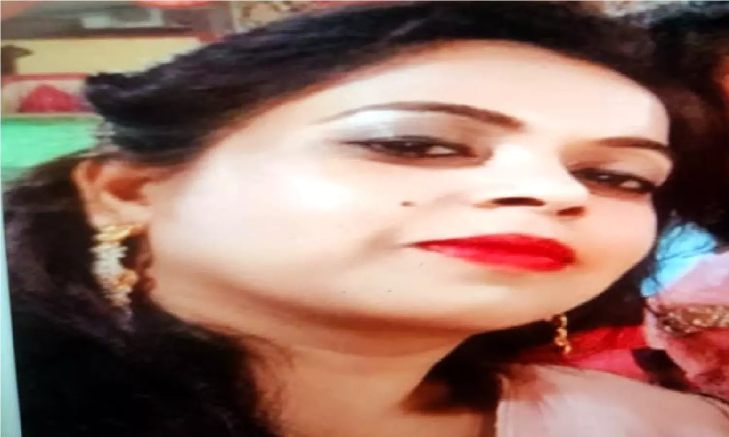 UP News: प्रेमी लेखपाल ने टीचर को इश्क में दिया धोखा, लेखपाल के धोखे के बाद टीचर ने खाया जहर