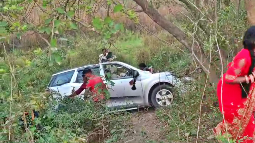 Bihar Accident: शादी से लॉट रहे बारातियो से भरी कर और ट्रैक्टर में भिड़ंत ,7 लोगो की मौत 2 21010908 hadsaaa