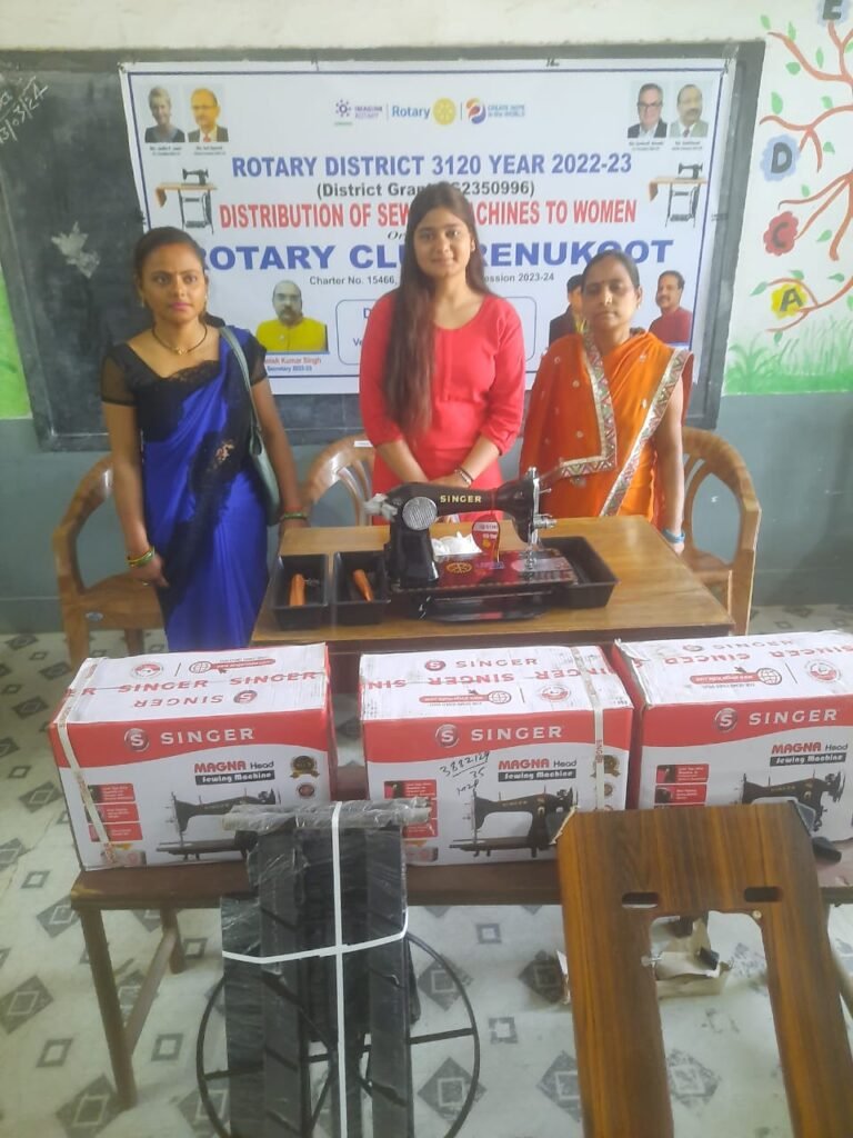 रेनुकूट: रोटरी क्लब ने जरूरतमंद महिलाओं को सिलाई मशीनें वितरित कीं 1 WhatsApp Image 2024 03 20 at 08.13.58