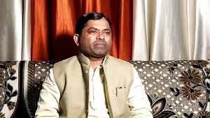 Barabanki News: अश्लील वीडियो वायरल होने के बाद बीजेपी सांसद ने लौटाया टिकट, कही ये बड़ी बात