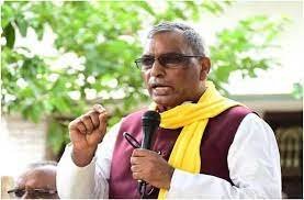 UP News : ओपी राजभर का पीला गमछा 'टिप्स' नहीं आया काम, थाने पहुंचा सुभासपा नेता ,दरोगा ने उतारा भूत 1 image 192