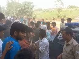 Aligarh News : अधिवक्ताओं और लोगों के बीच जमकर मारपीट,जानिए पूरा मामला ?
