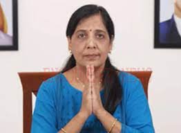 Sunita Kejriwal : केजरीवाल के बाद सुनीता ने संभाली कमान , लॉन्च किया केजरीवाल को आशीर्वाद' अभियान... 5 image 457