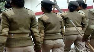 UP Police : यूपी में पांच महिला सिपाही कराना चाहती है लिंग परिवर्तन, टांसजेंडर भी बन सकेंगे पुलिसकर्मी