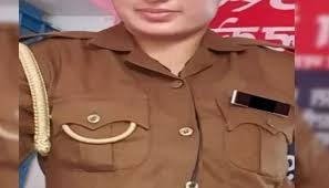 UP Police : यूपी में पांच महिला सिपाही कराना चाहती है लिंग परिवर्तन, टांसजेंडर भी बन सकेंगे पुलिसकर्मी 3 image 201