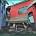 Jharkhand Train Accident : झारखंड में बड़ा रेल हादसा, 18 बोगियां पटरी से उतरीं, दो की मौत, दर्जनों यात्री घायल