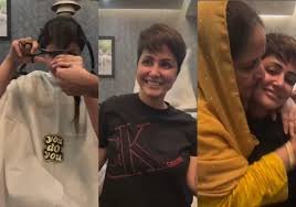 Hina Khan: 'मेरी मां को वो देखना पड़ रहा है...', कैंसर से लड़ रहीं हिना खान ने कटवाए बाल, वीडियो देख आंखें हो जाएंगी नम 2 image 58
