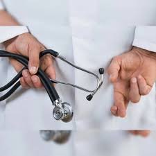 Kolkata Doctor Rape Case : दिल्ली से लेकर लखनऊ तक सड़कों पर जूनियर डॉक्टर,डॉक्टरों में गुस्सा, OPD सेवाएं ठप, प्रिंसिपल ने दिया इस्तीफा 2 image 118