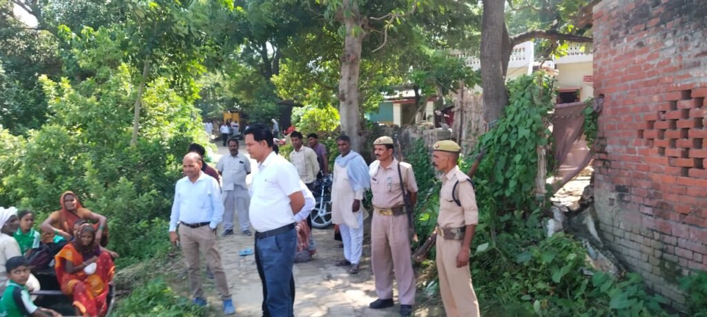 Ambedkar Nagar: सरजू नदी का उफान, माझा कम्हरिया और अराजी देवारा के ग्रामीण हुए प्रभावित 2 WhatsApp Image 2024 09 19 at 10.15.32 AM 2