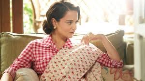 'Emergency': कंगना की 'इमरजेंसी' को लेकर हाईकोर्ट की CBFC को फटकार, कहा- सार्वजनिक अव्यवस्था की आशंका से... 2 image 182