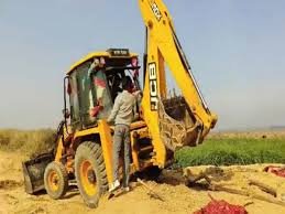 UP Bulldozer Action : यूपी में इन माफियाओं-अपराधियों पर नहीं चला योगी सरकार का बुलडोजर 5 image 34