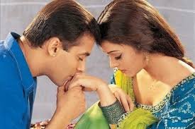 Aiswarya- Salman Break Up: 'अब वो पब्लिक में रोती है...',जब सोहेल खान ने ऐश्वर्या राय और सलमान खान के ब्रेकअप का बताया था सच! 3 image 305