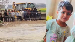 Borewell Accident: बोरवेल से चेतना को बचाने के लिए रेस्क्यू में जुटी रेटमाइनर्स टीम, कैमरे पर मूवमेंट दिखना बंद 1 5 5