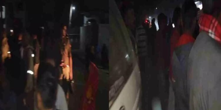 Barabanki News : भाजपा नेता पर कब्रिस्तान की जमीन कब्जाने का आरोप, जानिए पूरा मामला 1 Barabanki News : भाजपा नेता पर कब्रिस्तान की जमीन कब्जाने का आरोप, जानिए पूरा मामला