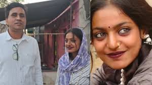 Monalisa: ‘परिवार ने मोनालिसा को गलत हाथों में साैंपा, वो सिर्फ...’, सनोज मिश्रा पर इस प्रोड्यूसर ने लगाए आरोप 5 image 178