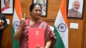 Delhi Budget 2025: यमुना नदी की सफाई से लेकर फ्री लैपटॉप तक, जानें दिल्ली बजट की 10 बड़ी बातें 2 image 254