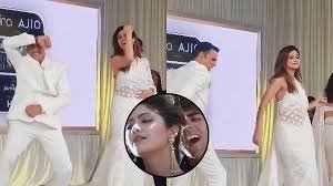 Akshay Kumar And Shilpa Shetty Dance: एक्स गर्लफ्रेंड शिल्पा शेट्टी का हाथ पकड़ते दिखे Akshay Kumar, 'चुरा के दिल मेरा' गाने पर दोनों के ठुमकों ने लगाई आग 2 image 49