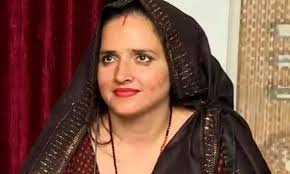 Seema Haider: अब सीमा हैदर का क्या होगा? पाक नागरिकों को देश छोड़ने के फरमान से उड़ गई नींद, सोशल मीडिया पर छिड़ी बहस 2 image 214