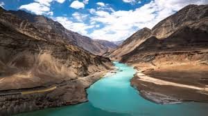 Indus Water Treaty: सिंधु जल संधि पर भारत को जिस वर्ल्ड बैंक की धौंस दे रहा था पाकिस्तान, उसी ने कर दी PAK की बोलती बंद 2 image 247