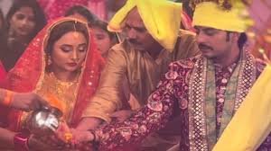 Rani Chatterjee Shaadi: रानी चटर्जी ने मुस्लिम होकर हिंदू रीति रिवाज से की शादी? वीडियो वायरल 3 image 142