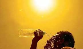 Weather Update: UP में उमस भरी गर्मी का कहर ! आगरा में तापमान 44.8 डिग्री, लू की चेतावनी जारी, कब मिलेगी भीषण गर्मी से राहत 3 image 97