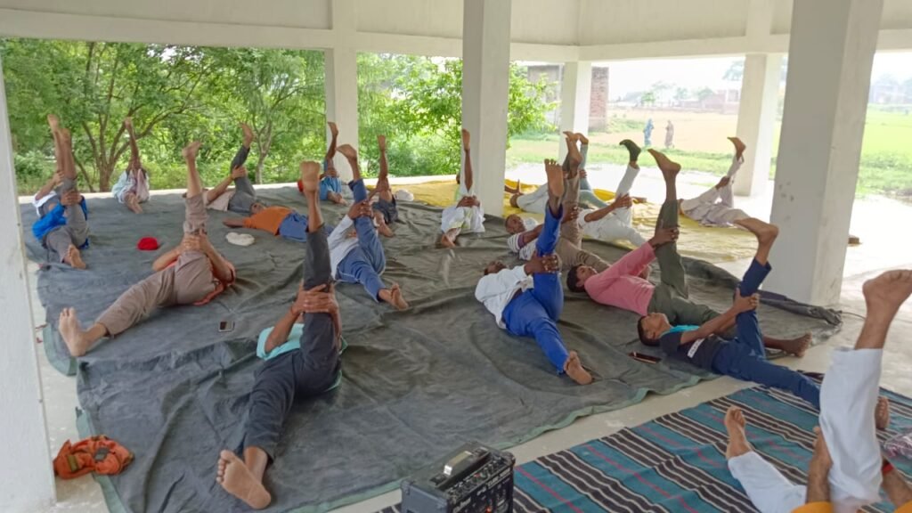 Chandauli: समर्थ भारत अभियान : योग और अध्यात्म से सशक्त राष्ट्र की ओर 2 WhatsApp Image 2025 07 07 at 5.23.41 PM