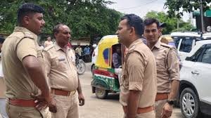 Chandauli News: नौगढ़ के नयनाभिराम नज़ारों पर 'नशे' का पहरा! 2 image 129