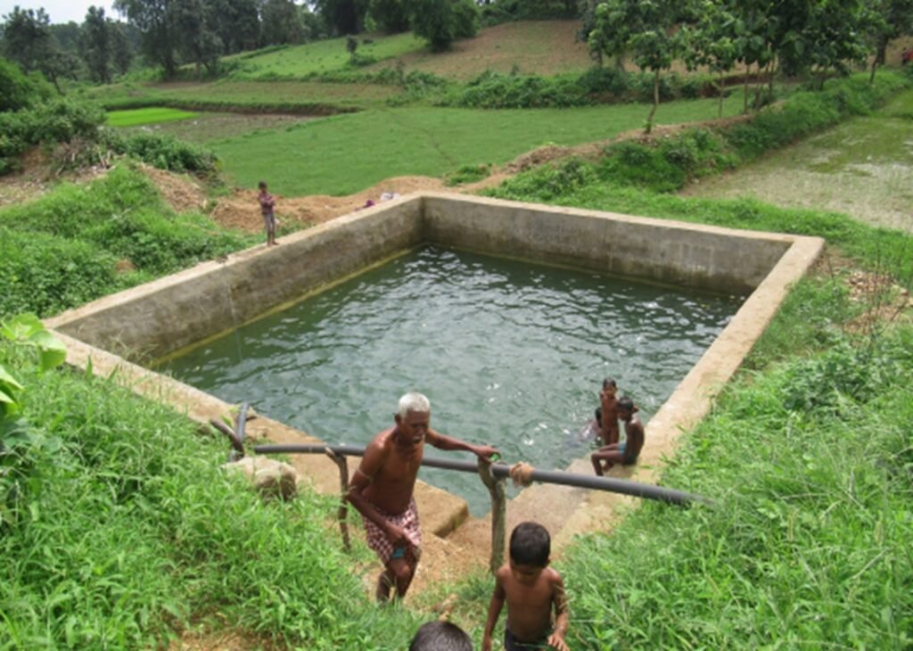 Sonbhadra: हिंडाल्को सीएसआर रेणुकूट की पहल- जल संचय से खुशहाली की ओर 1 WhatsApp Image 2025 09 03 at 5.40.34 PM 1