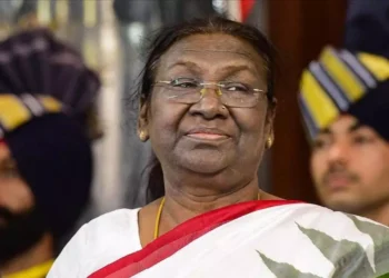 Droupadi Murmu: संविधान दिवस पर संसद में भव्य समारोह, राष्ट्रपति मुर्मु करेंगी अध्यक्षता 18 WhatsApp Image 2025 11 26 at 11.19.58 AM