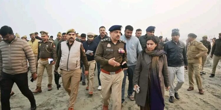 Prayagraj News: माघ मेला–2026 के सफल आयोजन को लेकर आला अधिकारियों का स्थलीय निरीक्षण, सख्त निर्देश जारी 1 WhatsApp Image 2025 12 30 at 9.25.54 PM 1 1