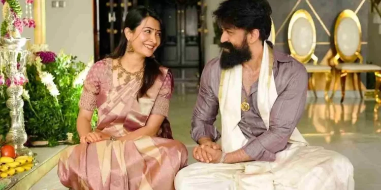 Yash Wife: कौन हैं टॉक्सिक स्टार यश की पत्नी? जानिए क्या करतीं हैं व फैमिली में है कौन-कौन 1 WhatsApp Image 2026 01 07 at 5.38.45 PM 7